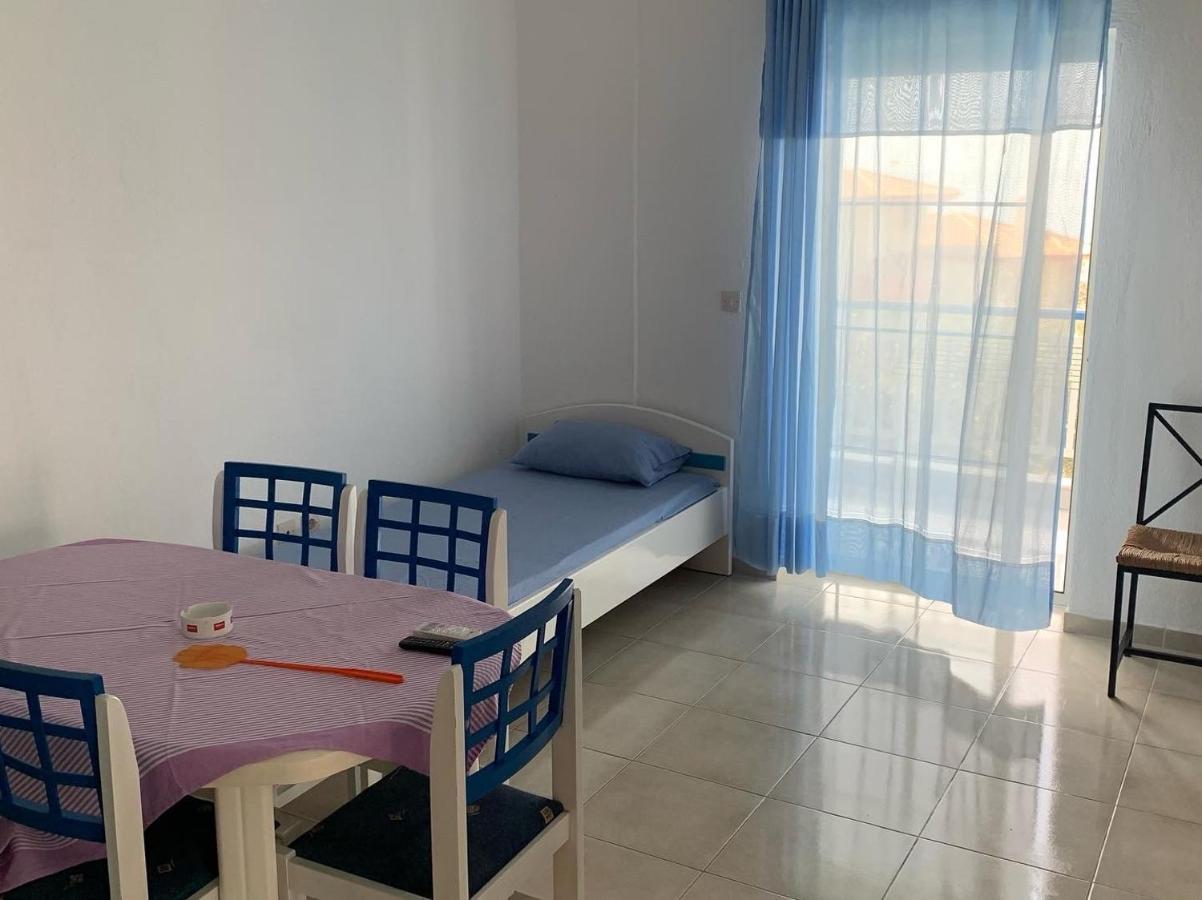 Mare - Rooms Ajía Paraszkeví Kültér fotó