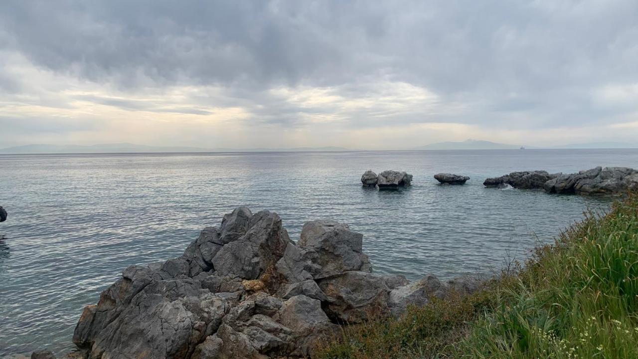 Mare - Rooms Ajía Paraszkeví Kültér fotó