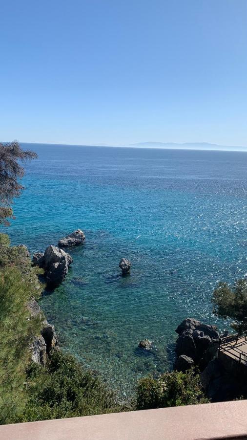 Mare - Rooms Ajía Paraszkeví Kültér fotó