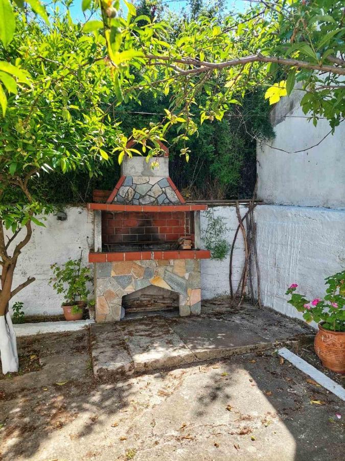 Mare - Rooms Ajía Paraszkeví Kültér fotó