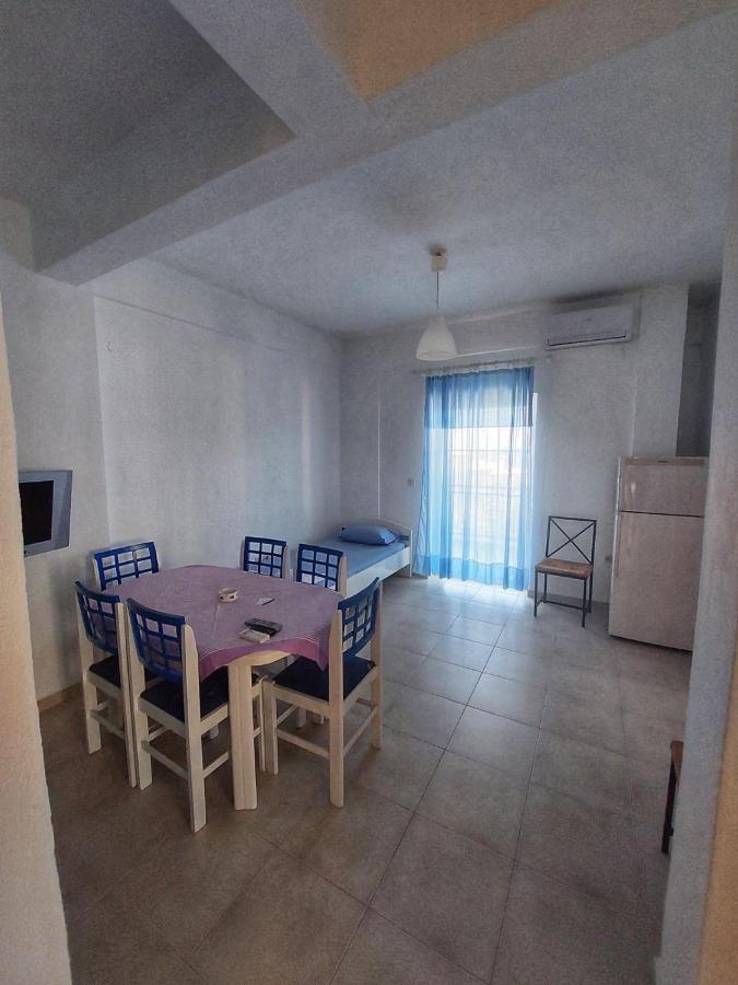 Mare - Rooms Ajía Paraszkeví Kültér fotó